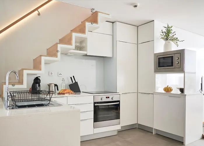 빌라 Charming House With Terrace In Lisbon.wifi. 리스본