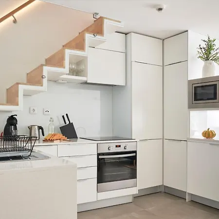 ヴィラ Charming House With Terrace In Lisbon.wifi. リスボン