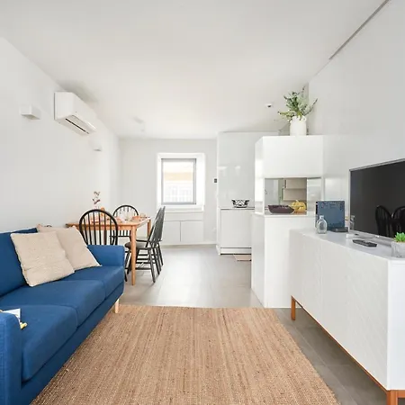 Charming House With Terrace In Lisbon.wifi. ヴィラ