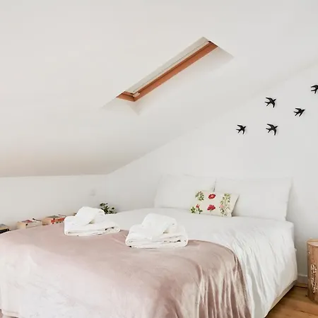 Charming House With Terrace In Lisbon.wifi. ヴィラ *