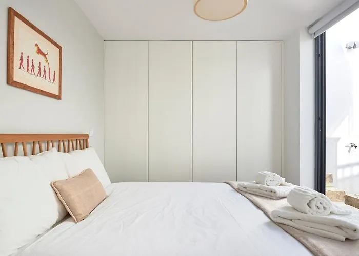 Charming House With Terrace In Lisbon.wifi. Вилла