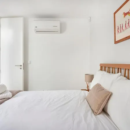 Charming House With Terrace In Lisbon.wifi. Villa Lissabon